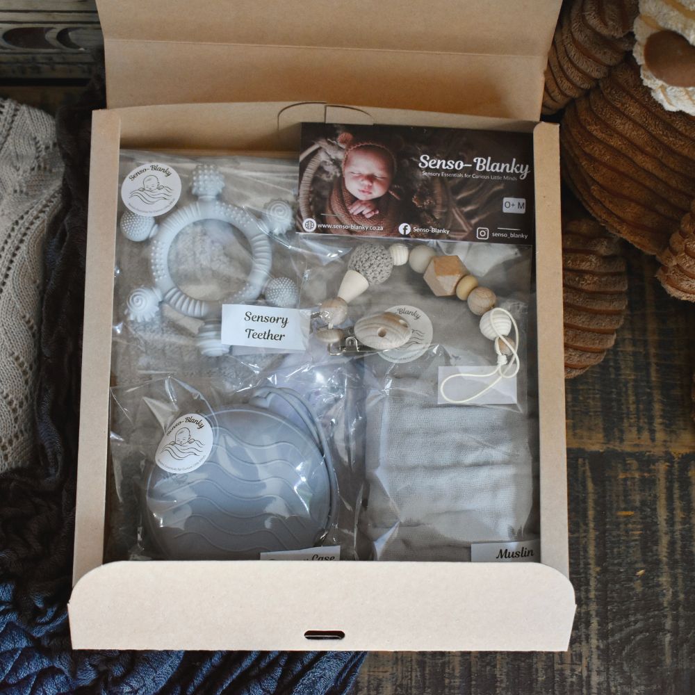 Senso - Blanky Sensory Gift bundle (3M+) - Grey - Baby Gift Set from Senso - Blanky