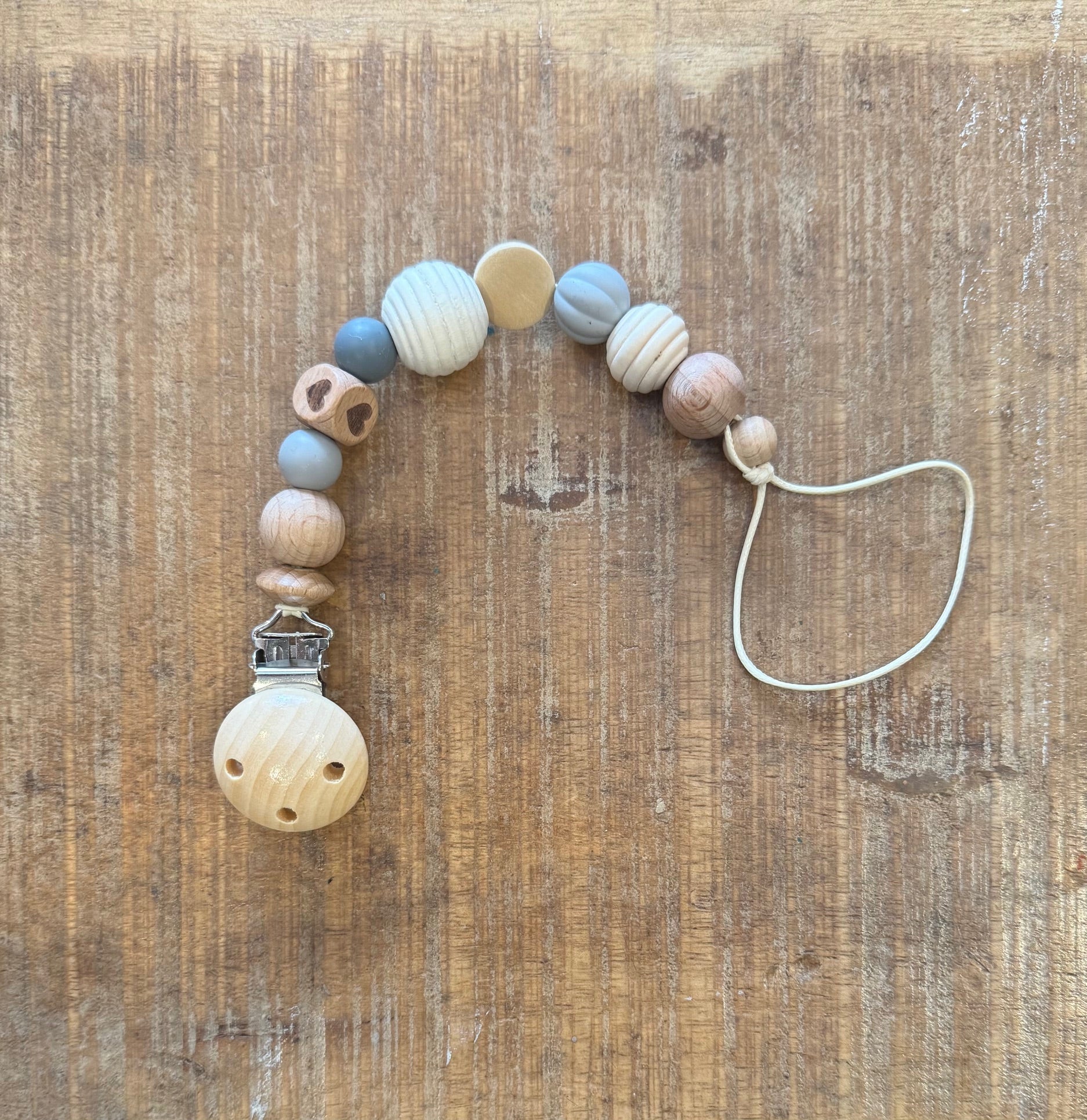 Senso - Grip Multi - Texture Dummy Clip (0M+) Multi - Tone Natural - Baby Care Essentials from Senso - Blanky