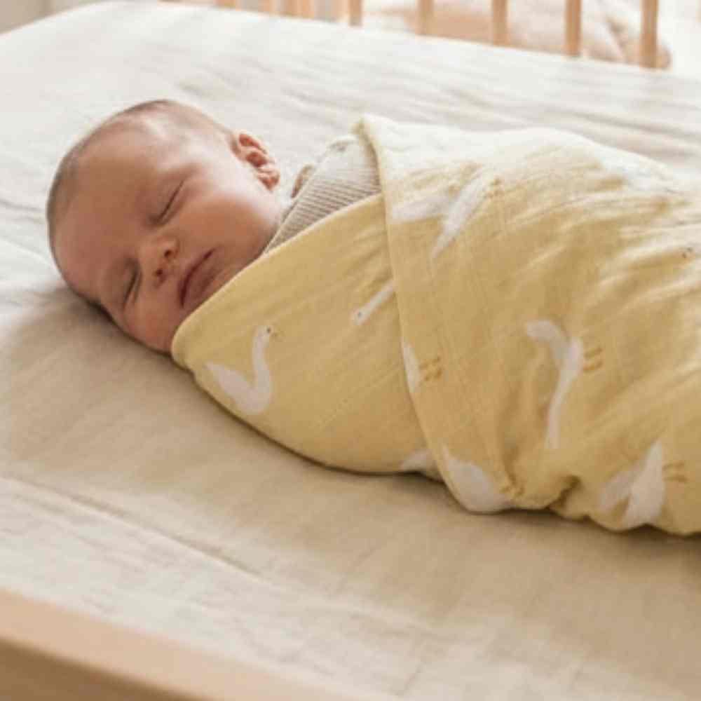 Bamboo Muslin Swaddle Blanket | Goose on Pale Yellow (110x120cm) - Baby Blanket & Swaddle from Senso - Blanky