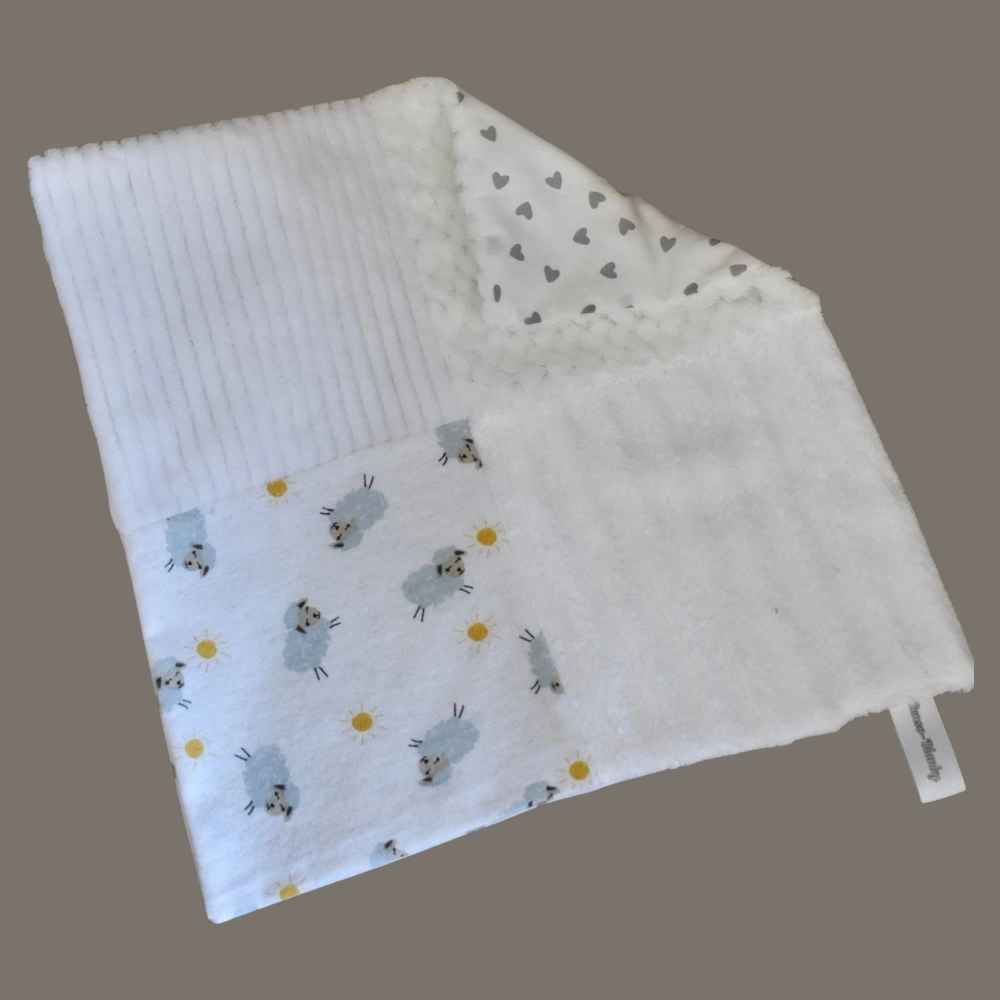 Senso - Blanky Sensory Comfort Blanket (0 - 3M) - White - Baby Gift Set from Senso - Blanky
